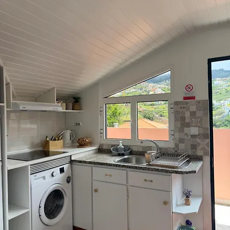 Meu Quintal 2, Calheta-madeira Apartment