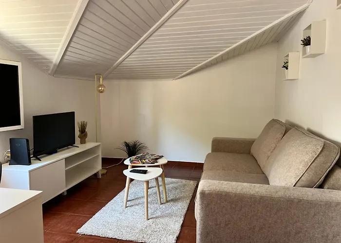 Apartamento Quiet Cozy Mq2 & Near & Mountain View Calheta (Madeira)